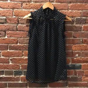 Small who wear what black polka dot shirt Target
